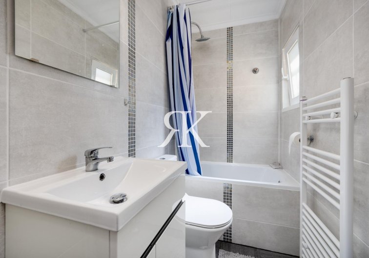 Segunda mano - villa - San Fulgencio - La Marina