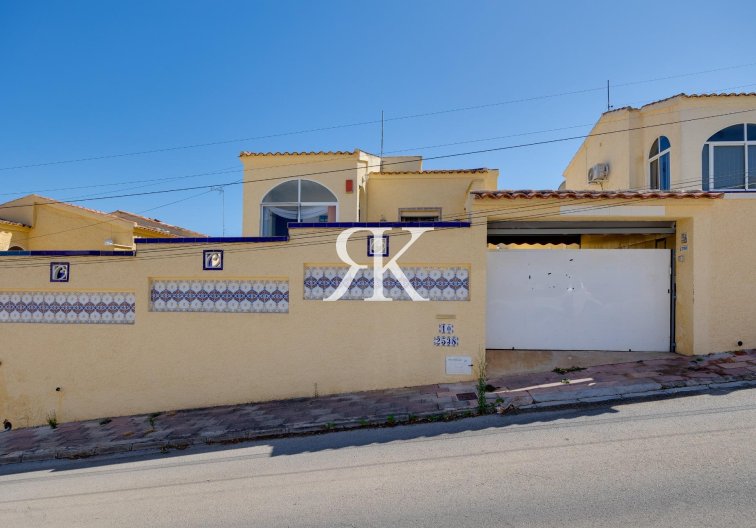 Segunda mano - villa - San Fulgencio - La Marina