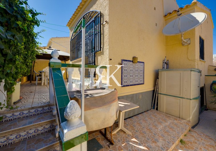 Segunda mano - villa - San Fulgencio - La Marina