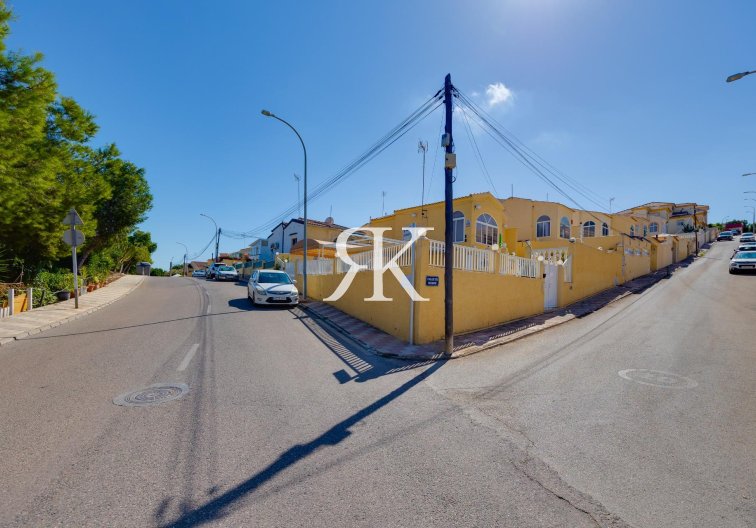 Segunda mano - villa - San Fulgencio - La Marina