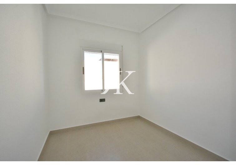 Revente - villa - Algorfa - Inland