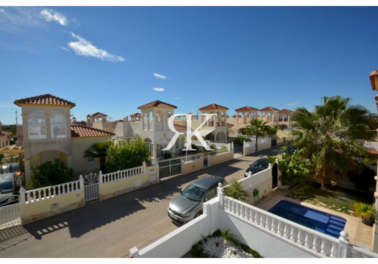 Revente - villa - Algorfa - Inland