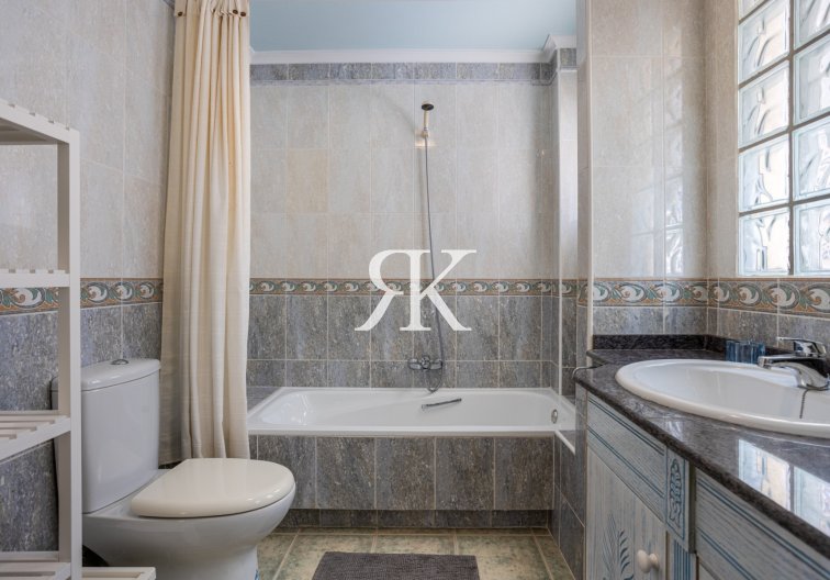 Revente - villa - Guardamar del Segura - Costa Blanca