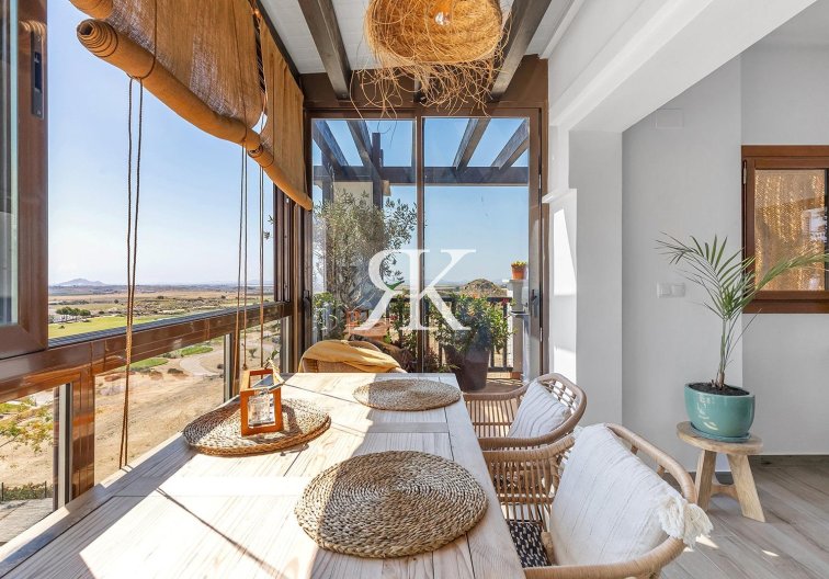 Revente - Penthouse - Baños y Mendigo - El Valle Golf Resort