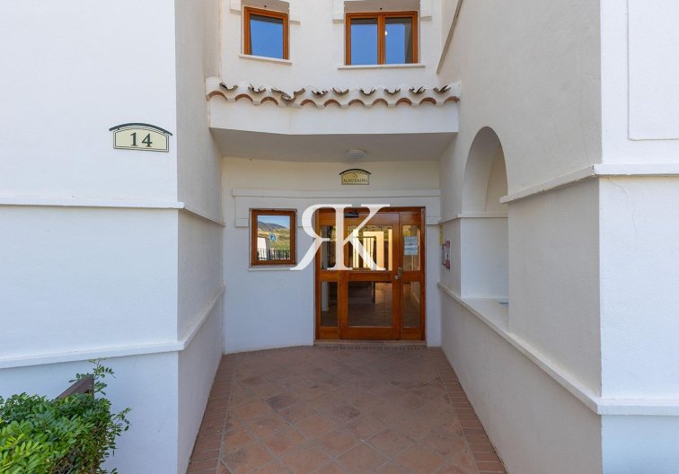 Revente - Penthouse - Baños y Mendigo - El Valle Golf Resort