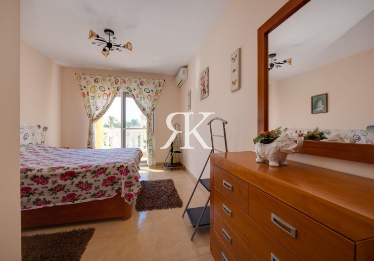 Revente - villa - Torrevieja - Aguas Nuevas