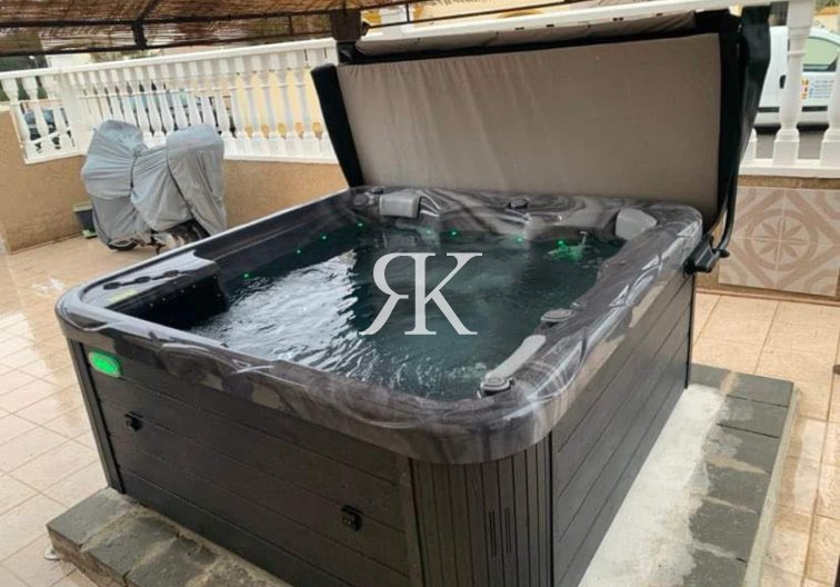 Revente - villa - Villamartin - Costa Blanca