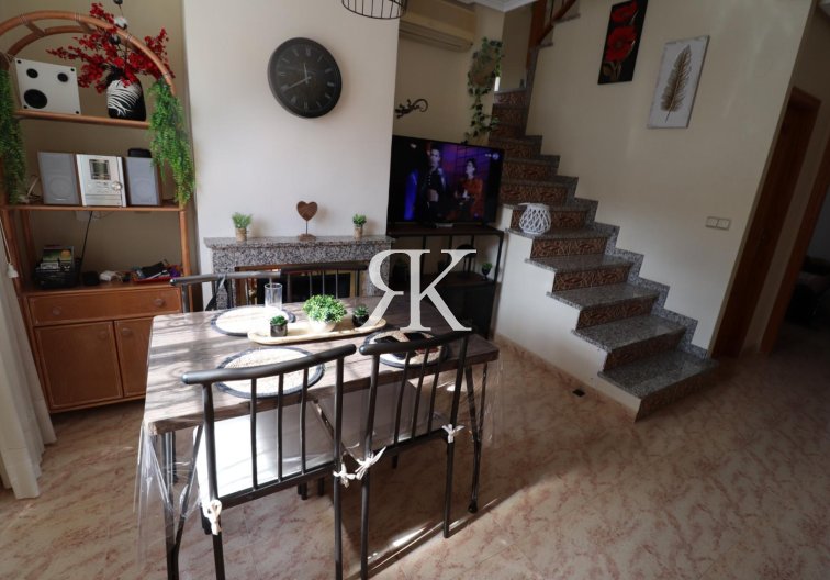 Revente - villa - Villamartin - Costa Blanca