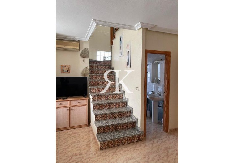 Revente - villa - Villamartin - Costa Blanca