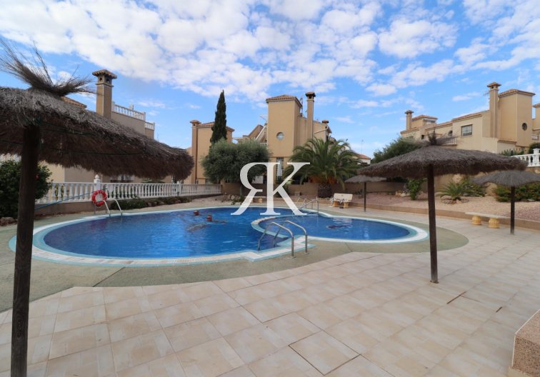 Revente - villa - Villamartin - Costa Blanca