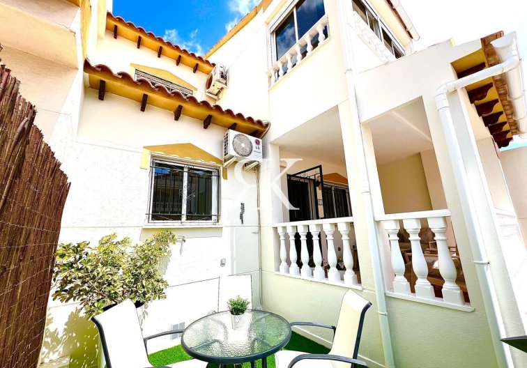 Resale - town house - Orihuela - Urbanización Perla Del Mar