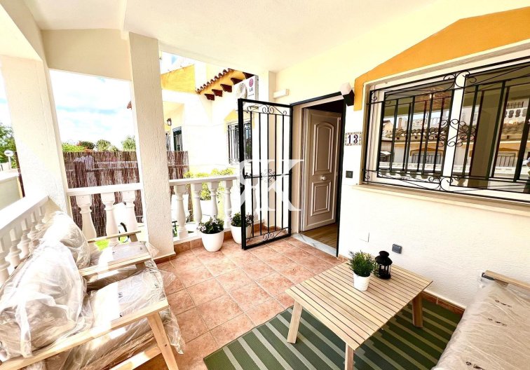 Resale - town house - Orihuela - Urbanización Perla Del Mar