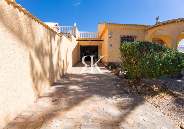 Herverkoop - villa - La Siesta - Costa Blanca