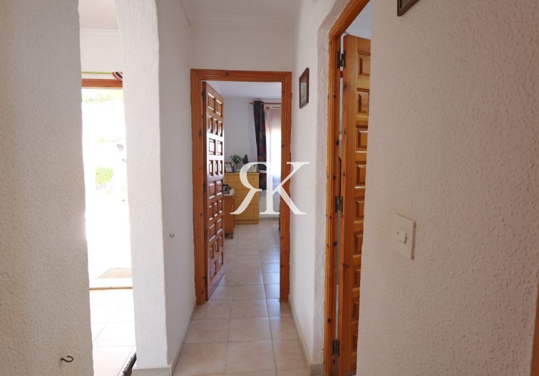 Herverkoop - villa - La Siesta - Costa Blanca