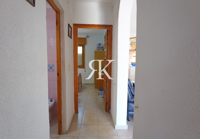 Herverkoop - villa - La Siesta - Costa Blanca