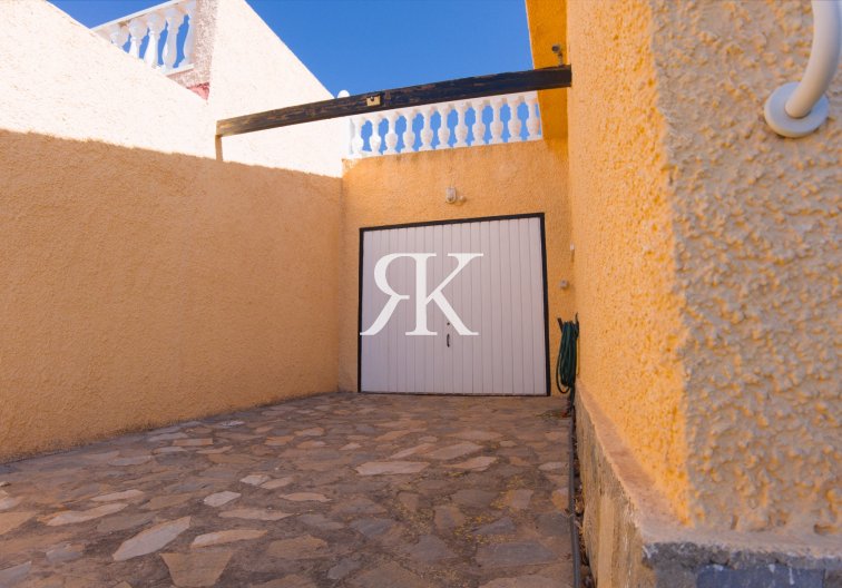 Herverkoop - villa - La Siesta - Costa Blanca