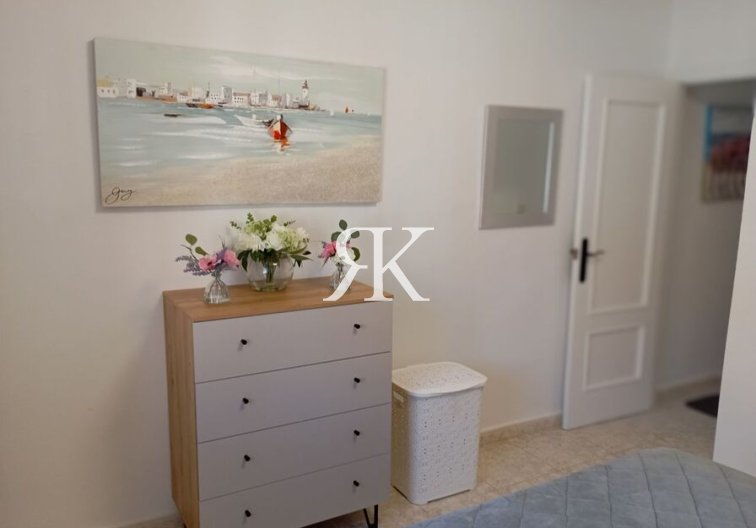 Revente - villa - Villamartin - Costa Blanca