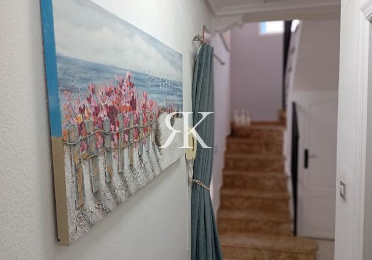 Revente - villa - Villamartin - Costa Blanca