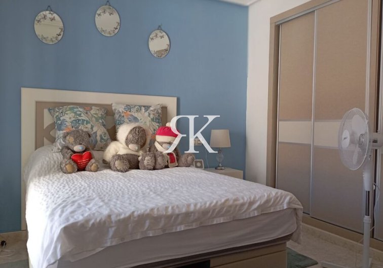 Revente - villa - Villamartin - Costa Blanca