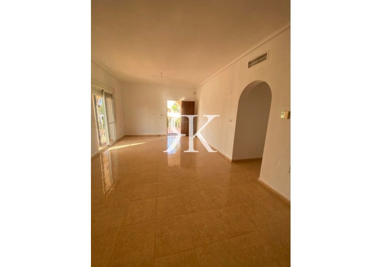 Resale - villa - Catral - Costa Blanca