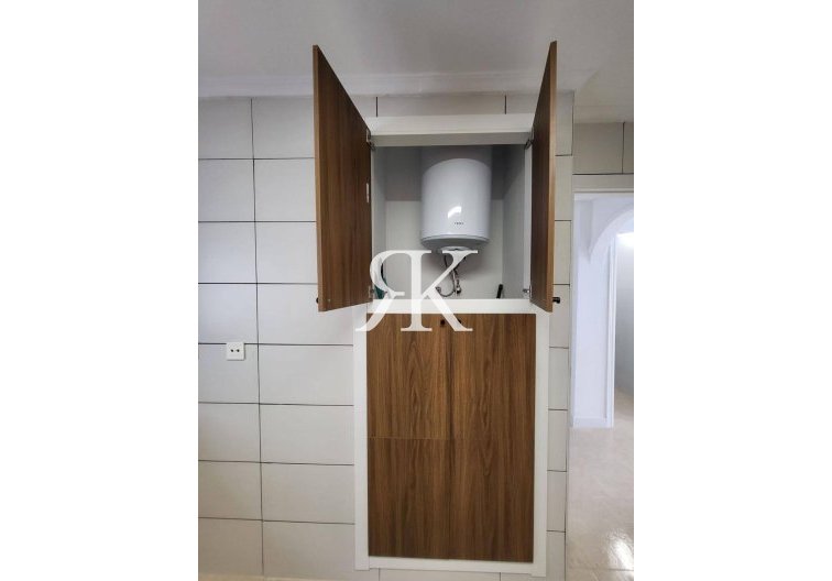 Segunda mano - town house - San Miguel de Salinas - Ciudad De Las Comunicaciones