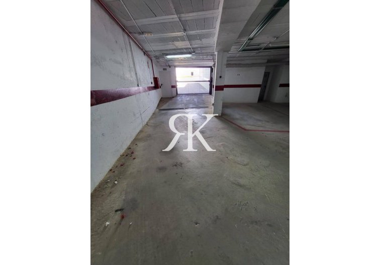 Segunda mano - town house - San Miguel de Salinas - Ciudad De Las Comunicaciones