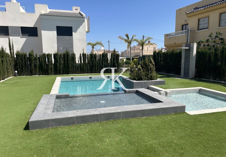 Revente - Appartement - Los Balcones - Costa Blanca