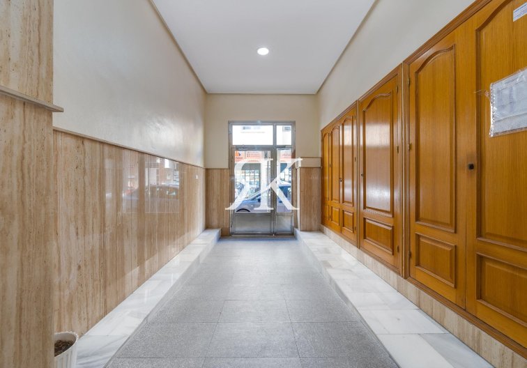 Revente - Penthouse - Torrevieja - Paseo Maritimo