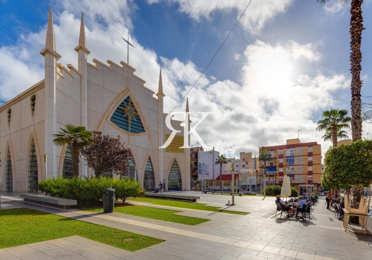 Revente - Penthouse - Torrevieja - Paseo Maritimo