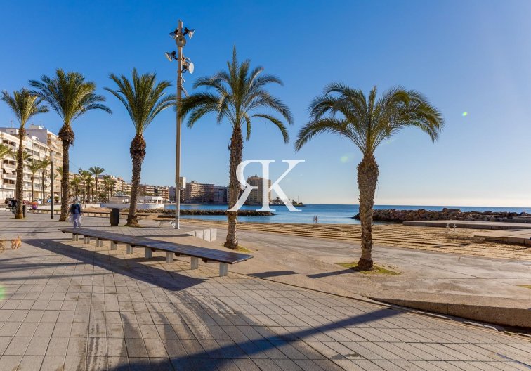 Revente - Penthouse - Torrevieja - Paseo Maritimo