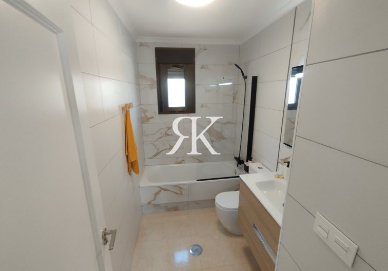 Revente - town house - San Miguel de Salinas - Inland