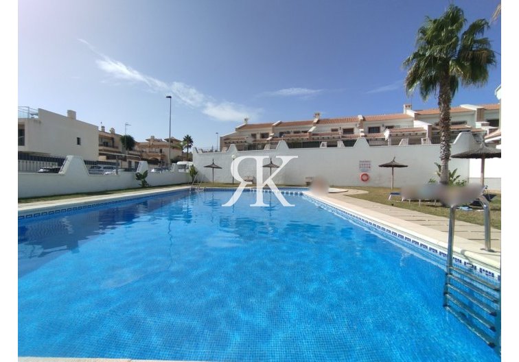 Revente - town house - San Miguel de Salinas - Inland