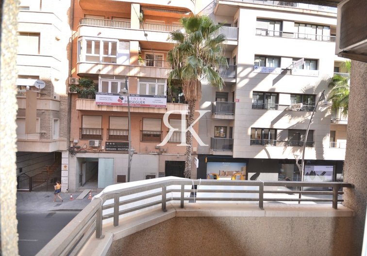 Herverkoop - Appartement - Torrevieja - Centro