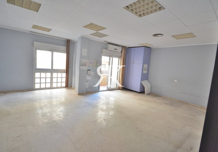 Herverkoop - Appartement - Torrevieja - Centro