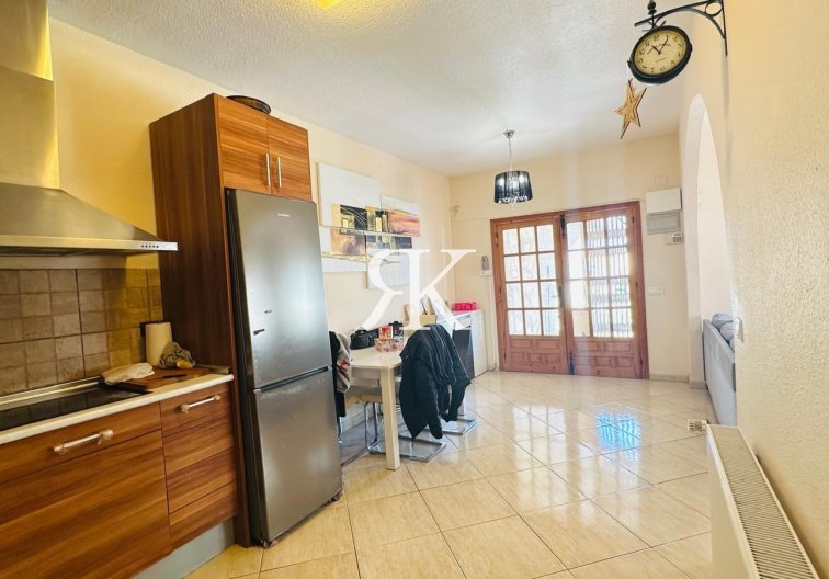 Herverkoop - town house - Orihuela - Urbanización Perla Del Mar