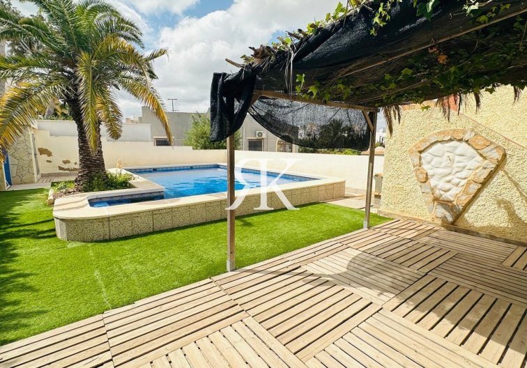 Herverkoop - town house - Orihuela - Urbanización Perla Del Mar