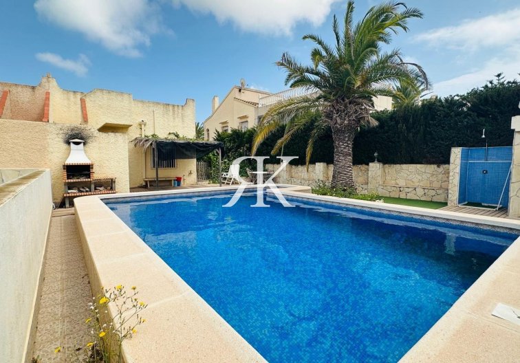 Herverkoop - town house - Orihuela - Urbanización Perla Del Mar