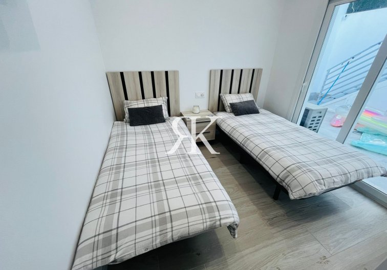 Herverkoop - villa - Avileses - Inland