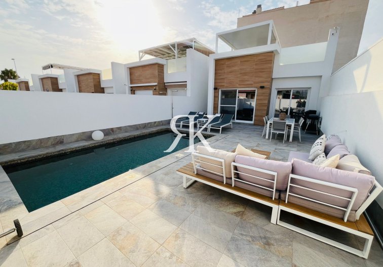 Herverkoop - villa - Avileses - Inland