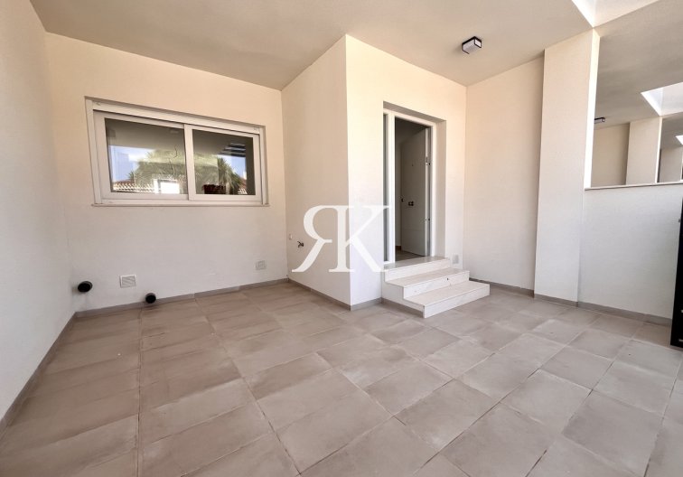 Wiederverkauf - town house - Pilar de la Horadada - Costa Blanca