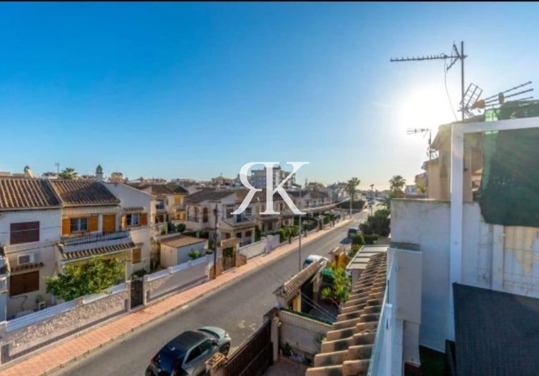 Revente - Semi Detached - Torrevieja - Aguas Nuevas