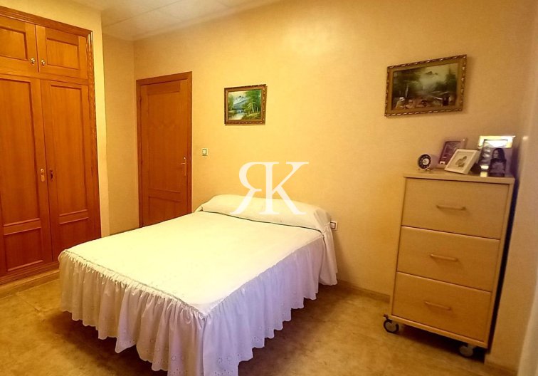 Segunda mano - town house - Torrevieja - Nueva Torrevieja