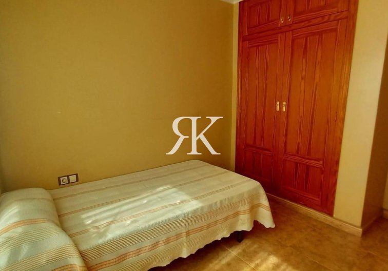 Segunda mano - town house - Torrevieja - Nueva Torrevieja