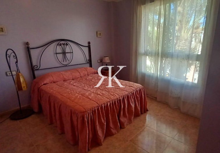 Segunda mano - town house - Torrevieja - Nueva Torrevieja