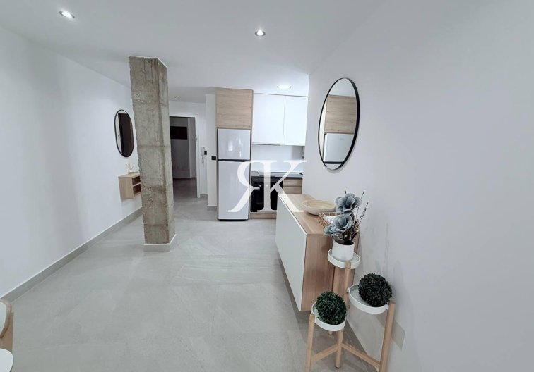 Revente - Appartement - Torrevieja - La Mata