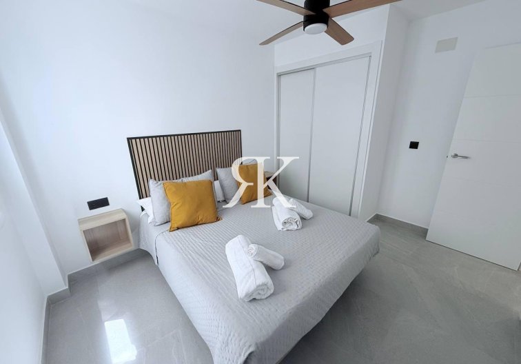 Revente - Appartement - Torrevieja - La Mata