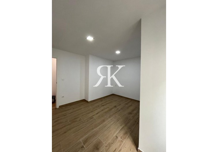 Revente - Appartement - Torrevieja - La Mata