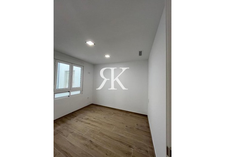 Revente - Appartement - Torrevieja - La Mata