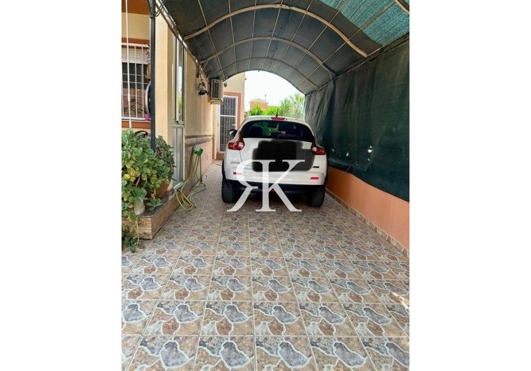 Wiederverkauf - villa - Orihuela Costa - Playa Flamenca