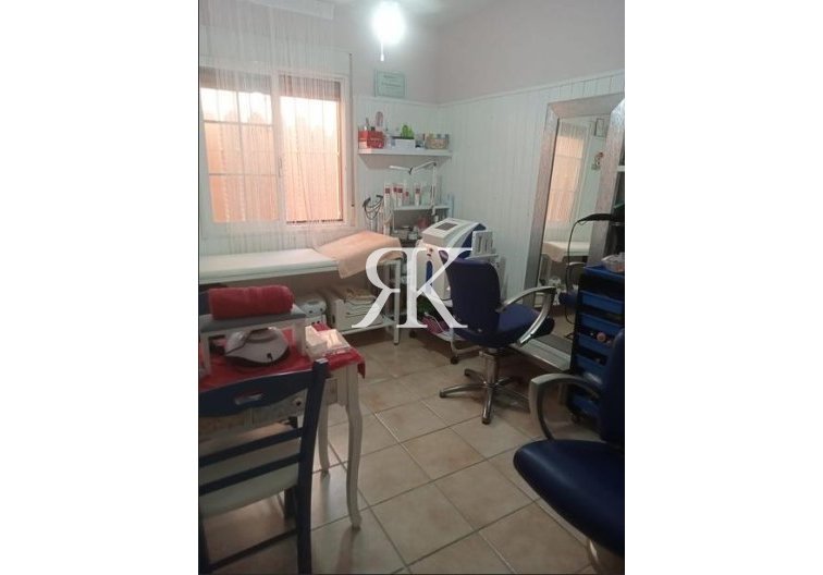 Wiederverkauf - villa - Orihuela Costa - Playa Flamenca